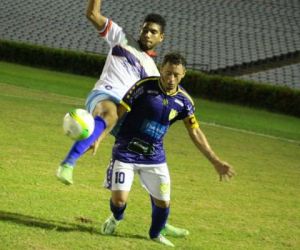 Em alta, Thiago Marabá rasga elogios a Adelmo
