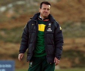 Com idade avançada, nomes de 2010 podem ter chance em nova Era
