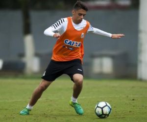 Matheus Ribeiro ganha esperada chance no Santos em posição de origem
