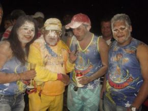 Bloco Os Papeleiros abre carnaval de Barão de Grajaú com a presença do prefeito Gleydson Resende