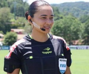 Edina Alves vai ser a 1ª mulher a dirigir o clássico Corinthians x Palmeiras