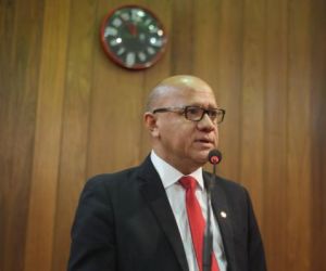 Franzé quer Assembleia acompanhando novas decisões sobre litígio territorial com o Ceará