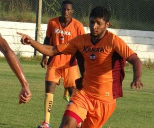 Flávio Araújo relaciona Paraíba e deixa Raphael fora da semifinal em Erechim