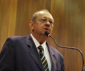 Fernando Monteiro recebe convites e pode deixar o PRTB