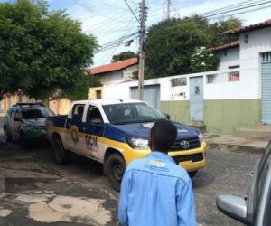 Homem é baleado no rosto dentro de carro no Centro de Teresina