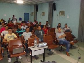 ANVISA realizou palestra para farmacêuticos em Floriano