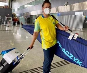 Ana Sátila é a primeira atleta do Brasil a embarcar para os Jogos de Tóquio
