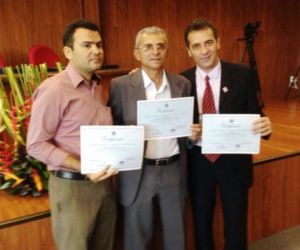 Prefeito Gilberto Júnior recebe certidão negativa do Projeto Precatório Zero