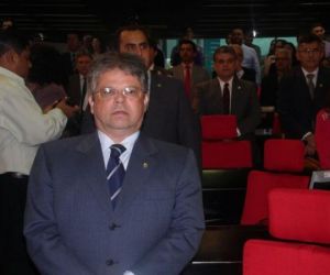 Deputado Gustavo Neiva participa de abertura do ano legislativo 2016