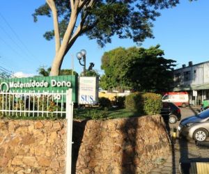 Enfermeiros dizem improvisar fraldas com sacos de lixo na Maternidade Evangelina Rosa