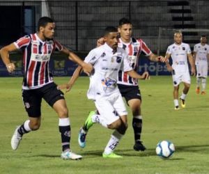 ABC bate Santa Cruz e sai na frente nas quartas da Copa do Nordeste