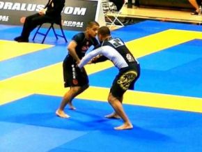 Piauiense fatura bicampeonato no Brasileiro de Jiu-Jitsu sem quimono