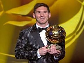 Sem surpresa: dono de recordes, Messi leva sua quarta Bola de Ouro