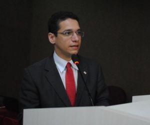 "Nós vamos adotar um sistema integrado", diz Daniel Oliveira sobre sistema prisional do Piauí