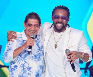 Xande de Pilares canta com Zeca Pagodinho no segundo bloco do álbum ao vivo "Esse menino sou eu"