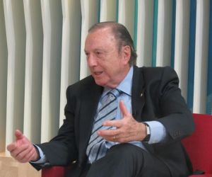 Presidenciável aposta nas mídias sociais e diz que Piauí terá 2º turno