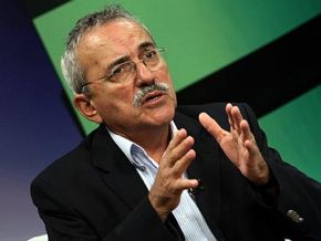 Átila decide não acabar EJA no estado e matrículas seguem até o fim do mês