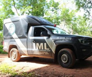 Jovem é morto a tiros enquanto bebia com amigos em praça no Sul do Piauí