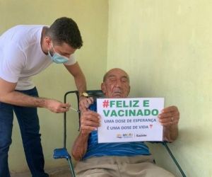 Equipe de saúde de Barão de Grajaú visita idosos para aplicar a vacina