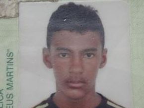Rapaz é morto a facadas e fica com vísceras expostas em Floriano