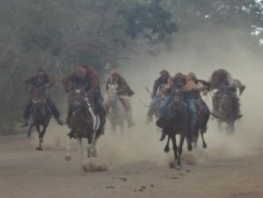 Corrida de cavalos marcou encerramento da festa do vaqueiro em Marcos Parente