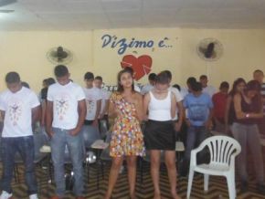 Crismandos realizam confraternização em Floriano