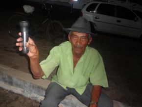 Moradores do bairro Canoas reclamam de descaso