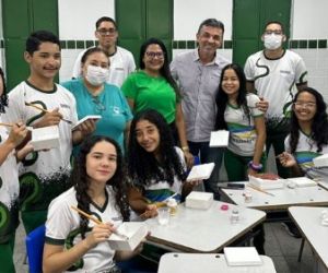 Superintendente da SEDUC-PI visita CETIs de Floriano e anuncia novos cursos