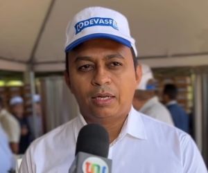 Deputado Dr. Francisco Costa destaca entrega de 10 mil colmeias a apicultores do Piauí
