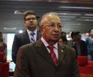 Dr. Pessoa parabeniza Themístocles Filho e registra viagem ao interior