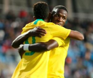 Com Vinícius Jr. e Paquetá, Tite convoca seleção brasileira para amistosos