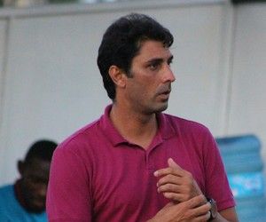 Gestor de futebol do Fla-PI estuda pôr Athirson para comandar base do time