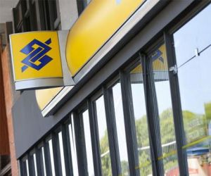 Bancos anunciam redução de juros após corte da Selic