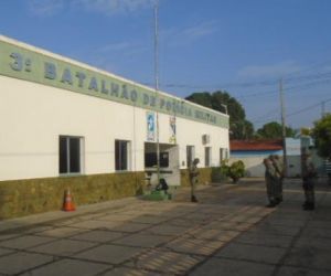 Farmácia é assaltada por elementos armados em Floriano