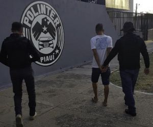 Polinter prende quatro pessoas por roubo de veículos em Teresina