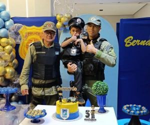 Aniversário com emoção: pequeno Bernardo recebe surpresa da Polícia Militar de Floriano