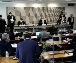 CPI da Covid quebra sigilo bancário de Pazuello e diretor citado em denúncia de propina