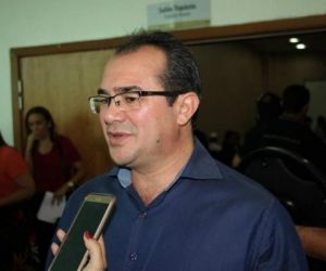 TCE-PI aceita denúncia contra prefeito de Nazária Osvaldo Bonfim