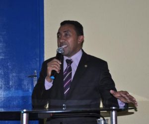 MPT investiga prefeito Joel Rodrigues por explorar trabalho infantil