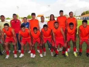 Barras se reapresenta com apenas 11 jogadores e planeja dois amistosos