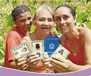 Mutirão emite documentos gratuitos para trabalhadoras rurais no Piauí