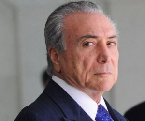Barroso autoriza PGR a tomar depoimento de Temer em inquérito
