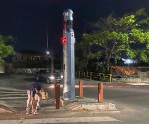 Aparelho de reconhecimento facial e videomonitoramento de trânsito é instalado para testes no Centro