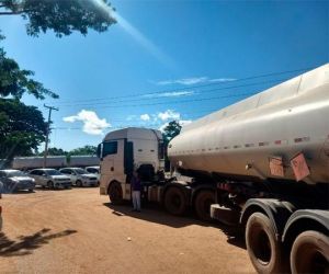 Segurança quer desocupação pacífica do terminal de petróleo nesta segunda