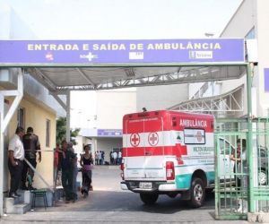 Enfermeiros entregam escalas no HUT por corte de gratificação; FMS remaneja profissionais