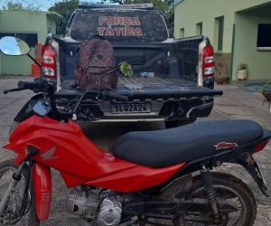 Polícia Militar recupera motocicleta e pertences de vítima de assalto em Floriano
