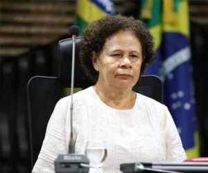 Regina convoca gestores para finalizar proposta de reforma administrativa