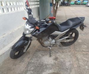 Moto apreendida vai a leilão e volta às ruas de Floriano irregularmente
