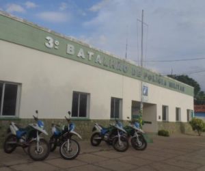 Elemento sofre acidente depois de roubar motocicleta e acaba preso