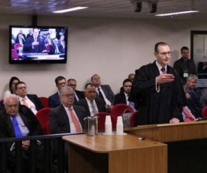 Defesa de Lula quer a nulidade do processo e alega falta de provas